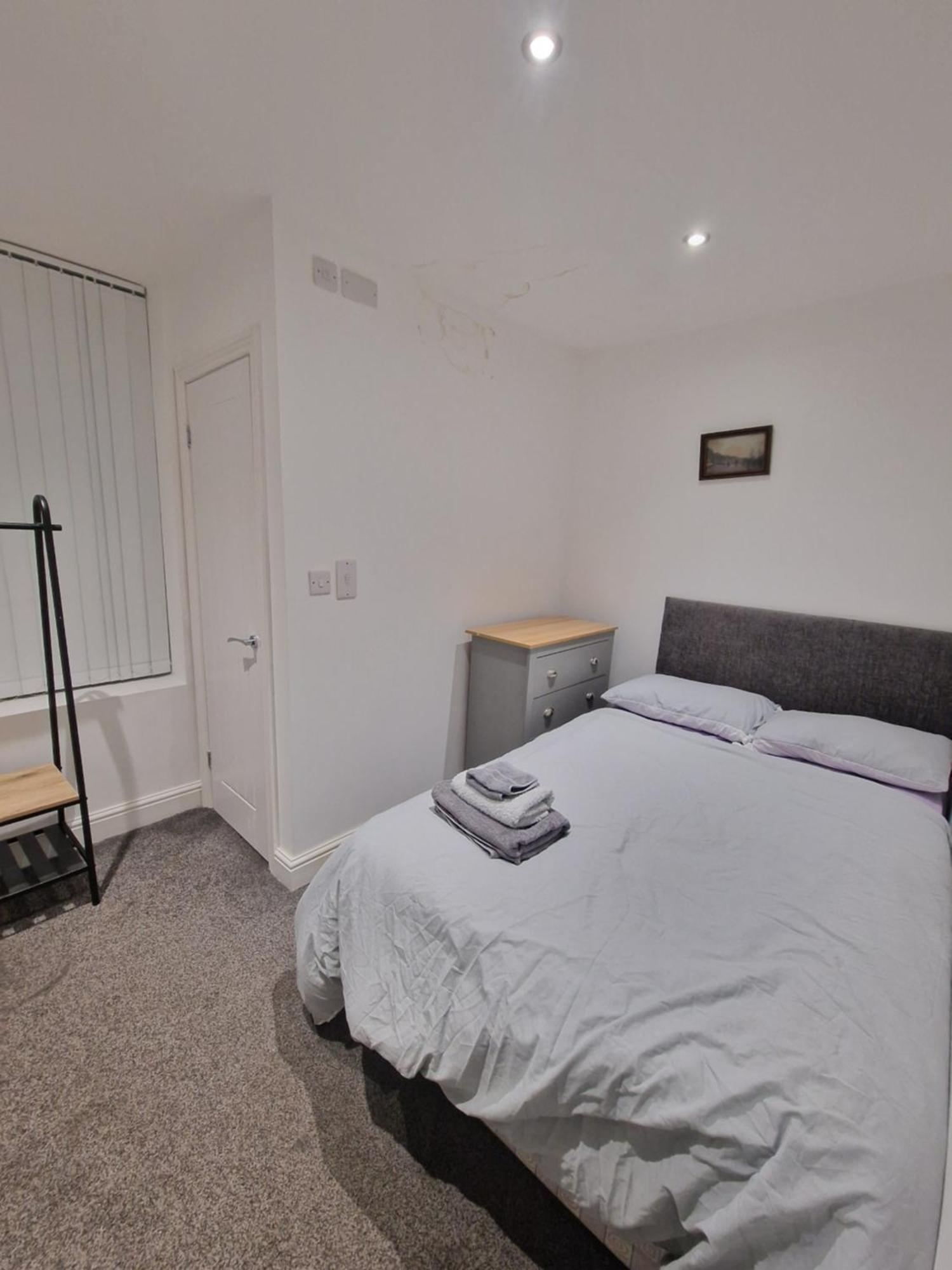 Beautiful Double Bedroom Liverpool Ngoại thất bức ảnh